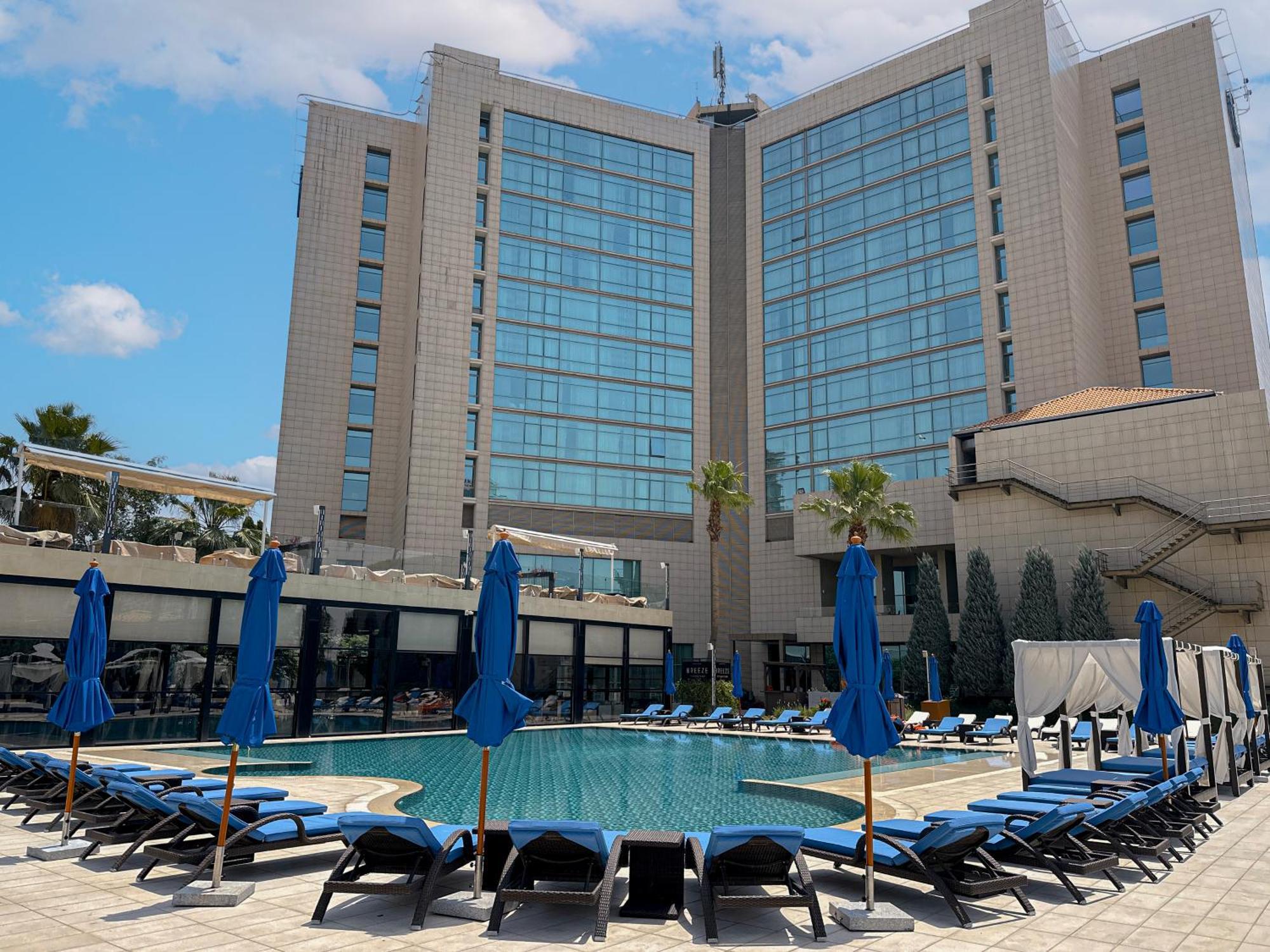 Erbil Rotana Hotel Exterior foto